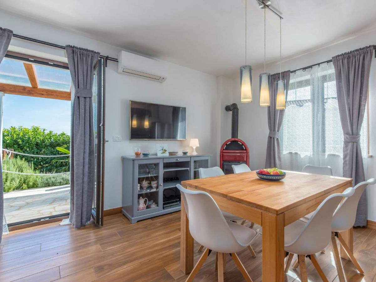 Holiday Home Villa Joy By Interhome Novigrad  Ngoại thất bức ảnh