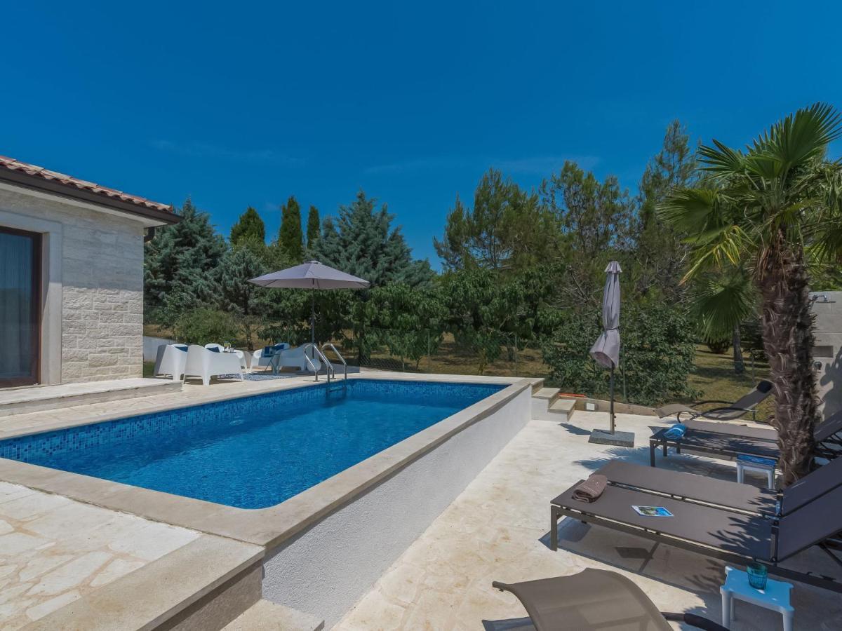 Holiday Home Villa Joy By Interhome Novigrad  Ngoại thất bức ảnh